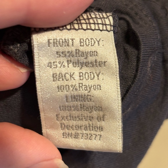 🌸BUY 3 for $15🌸
Lauren Conrad sparkly grey tank, size XL - Picture 2 of 5